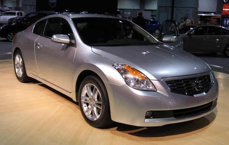 2023 Nissan Altima Review, Pricing, and Specs